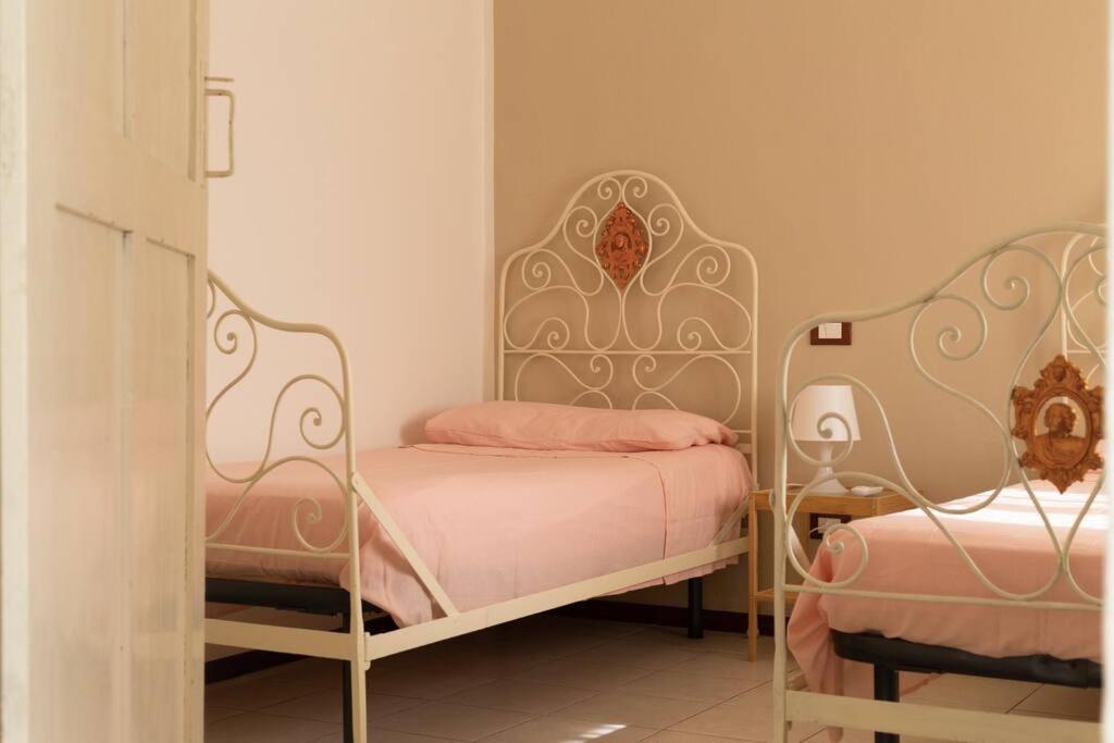 Maria'S Bed - Intero Alloggio Accogliente Dorno 外观 照片